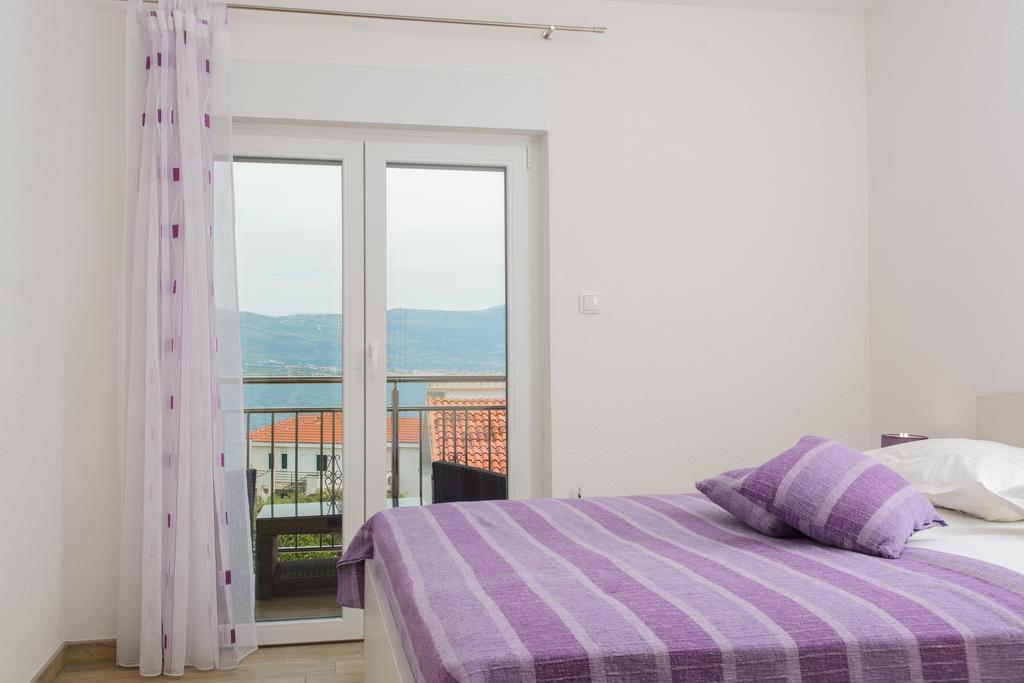 Apartments Brico - Heated Pool Trogir Exterior photo