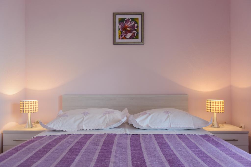 Apartments Brico - Heated Pool Trogir Exterior photo
